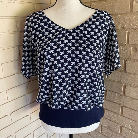 CABI Parade Blouse Elephant Print Dolman Sleeve - Picture 3 of 11